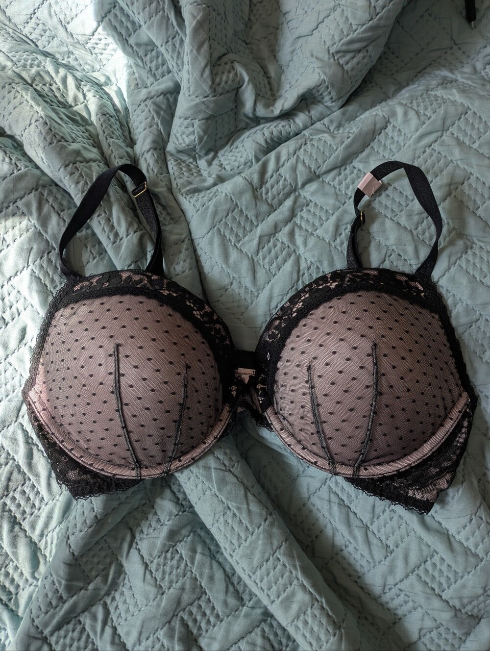 Victoria's Secret Dream Angels Push-Up Bra 34D